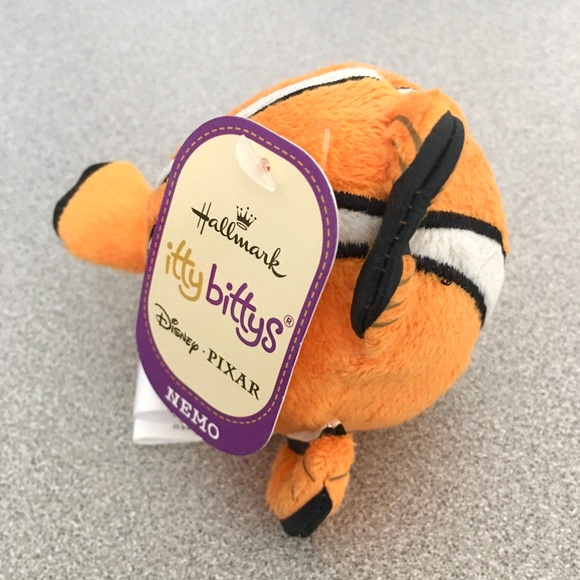 ♦️(SOLD)♦️ Itty Bittys Disney/Pixar Nemo Plush - Picture 2 of 2